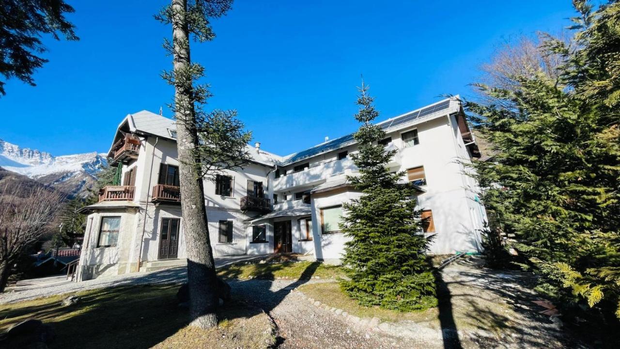 Residence Villa Linda Bardonecchia Eksteriør billede